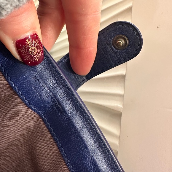 Bottega Veneta iPad woven leather navy iPad case 💙 - Picture 7 of 9